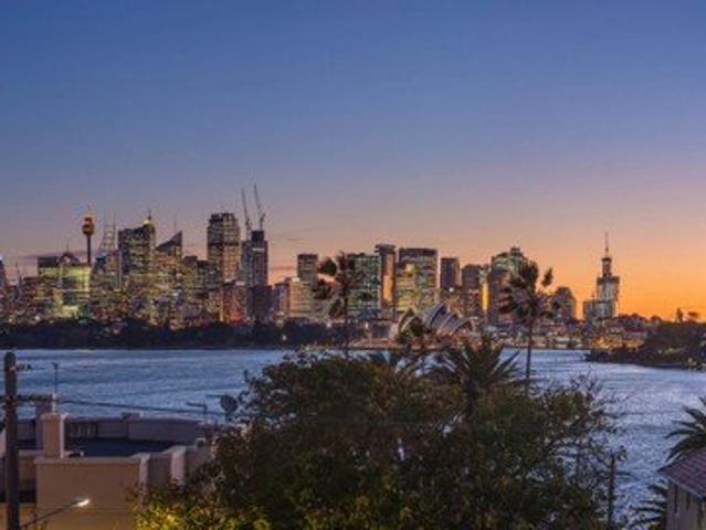 Apartment for rent in Lower North Shore, Sydney