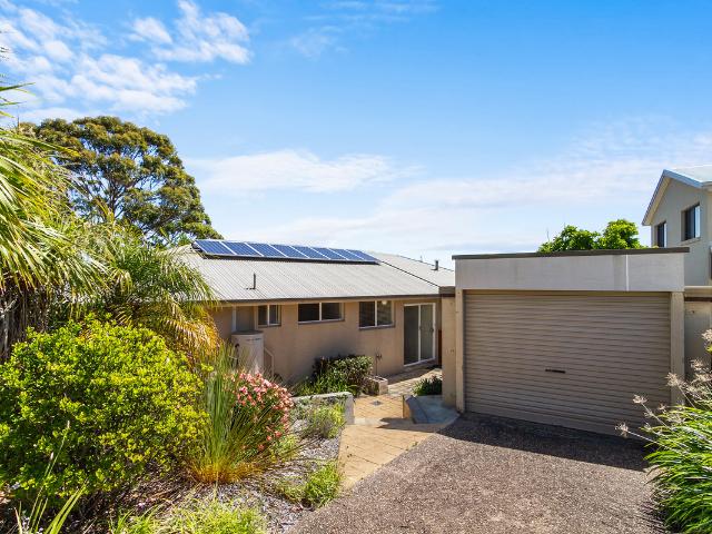 House for sale in Lakes Entrance, Shire of East Gippsland