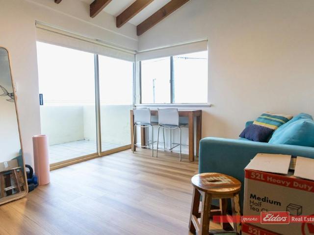 Townhouse for rent in Shoalwater, Western Australia