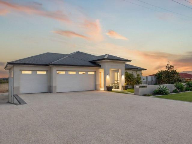 House for sale in Beeliar, Western Australia