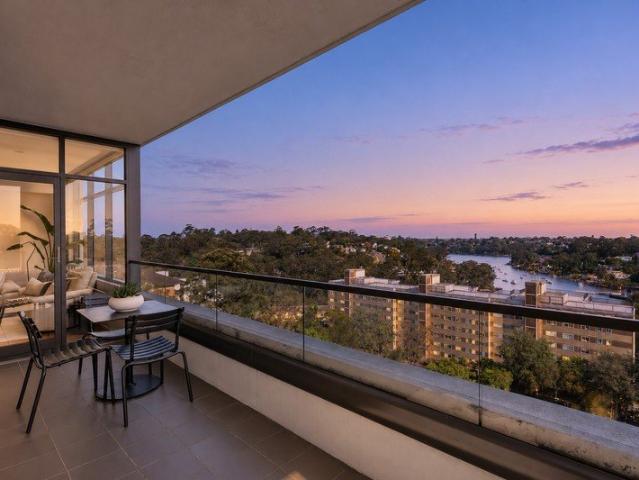 Apartment for sale in Lower North Shore, Sydney
