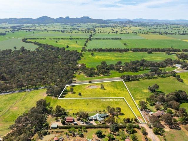 Cottage for sale in Gerogery, Greater Hume Shire Council