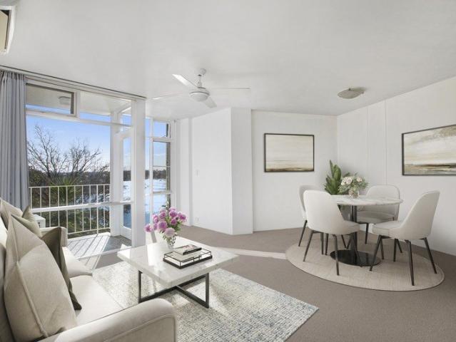 Apartment for rent in Lower North Shore, Sydney