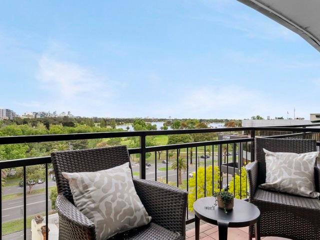 Apartment for sale in Camerons Creek, Victoria