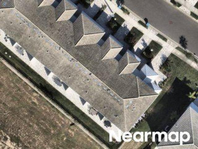 House for sale in Four Corners, Florida