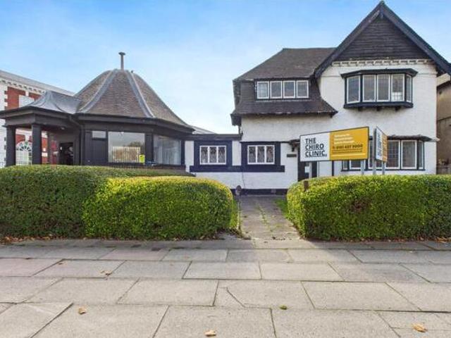 House for sale in Calderstones