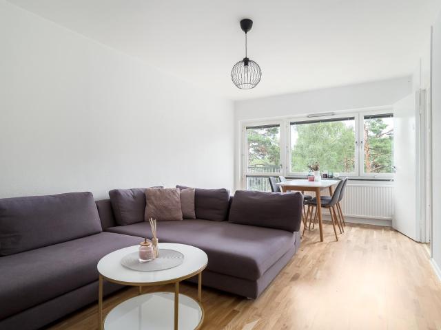 Bostad till salu i Huddinge, Stockholm