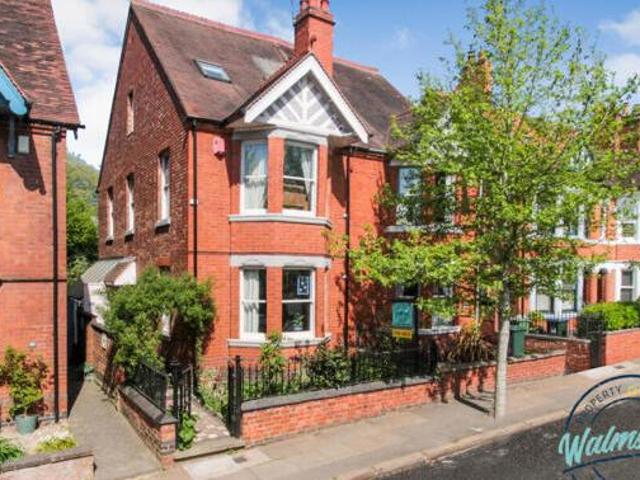 House for sale in West Midlands
