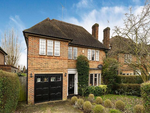 House for rent in Hampstead Garden Suburb, Greater London