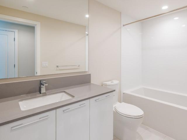Apartment for rent in Vancouver, British Columbia