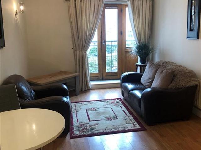 Apartment to rent in Bluebell, North Tipperary