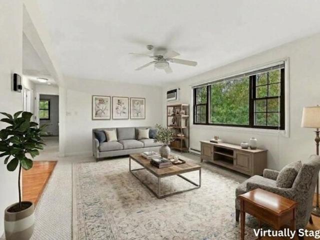 Condo for sale in Boxborough, Middlesex County