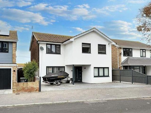 House for sale in Birchington, Acol