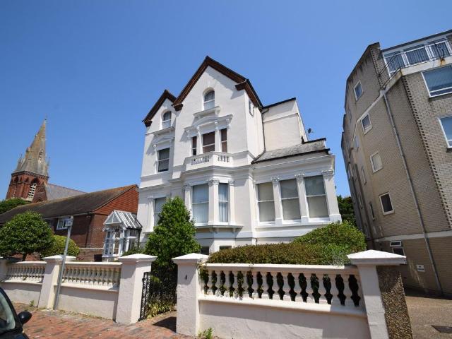 Apartment for rent in Eastbourne, East Sussex