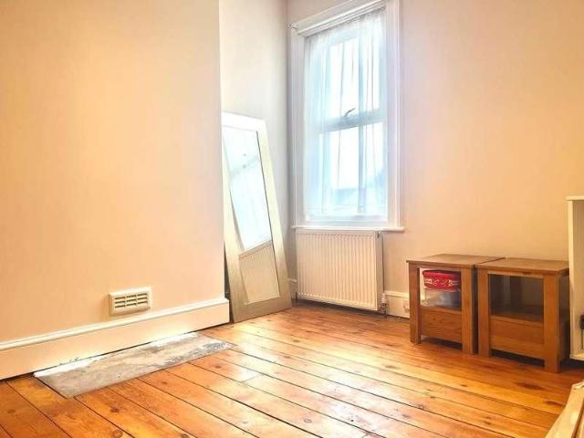 Apartment for rent in London Borough of Harrow, Greater London