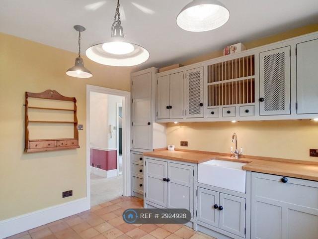 Apartment for rent in London Borough of Croydon, Greater London