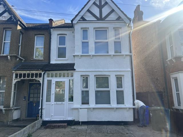 Apartment for rent in London Borough of Harrow, Greater London