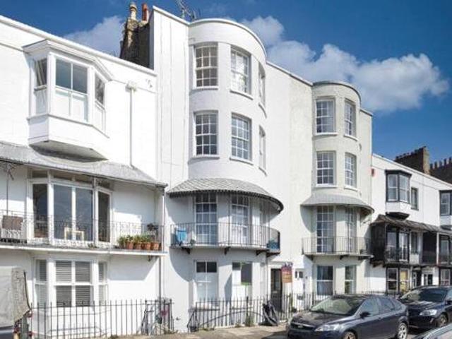House for sale in West Cliff, Acol