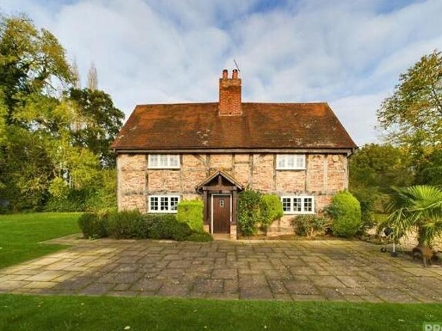 House for sale in Reading