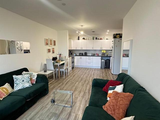Apartment for rent in Battersea, Greater London