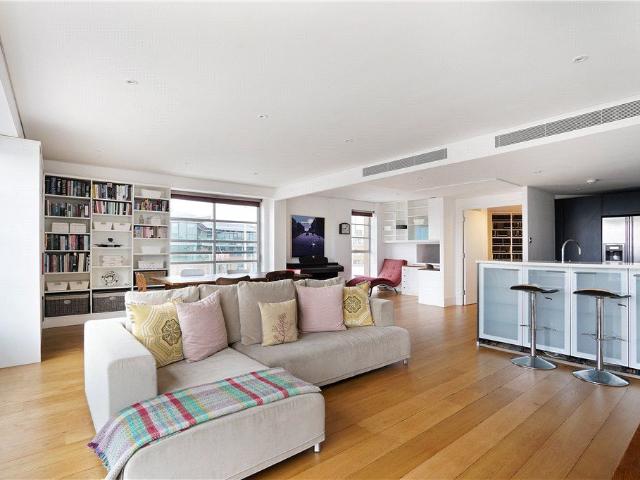 Apartment for rent in Bermondsey, Greater London