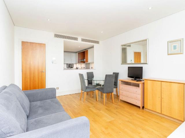 Apartment for rent in Bermondsey, Greater London