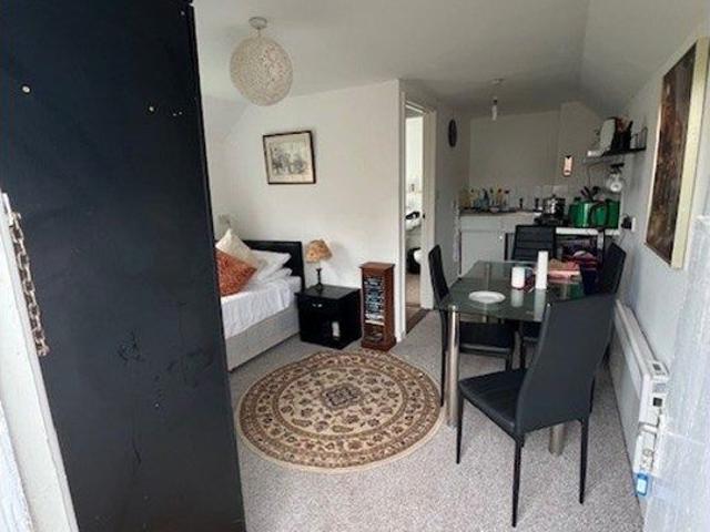 Studio for rent in Long Melford, Babergh