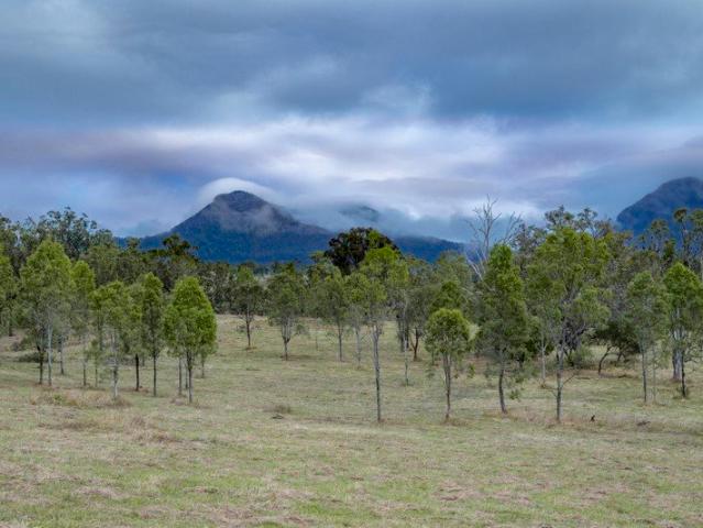 Cottage for sale in Clumber, Queensland
