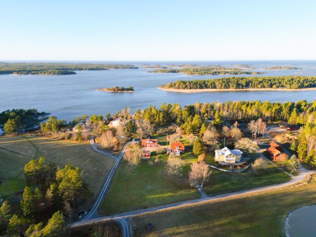 Villa till salu i Lidköping, Västra Götaland