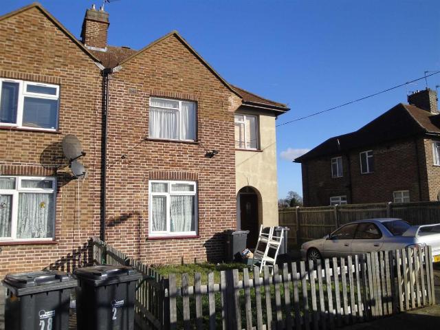 House for rent in London Borough of Ealing, Greater London