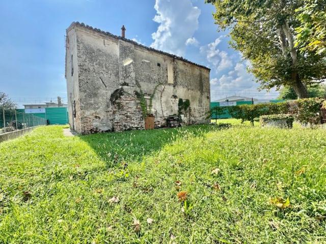 Villa Indipendente in vendita a Rossignago, Spinea