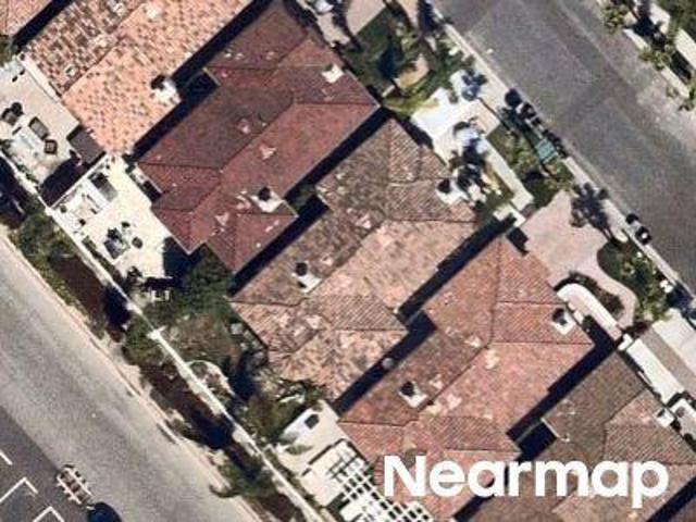 House for sale in Long Beach