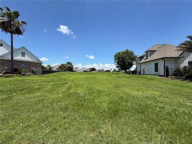 Land for sale in Slidell, Louisiana