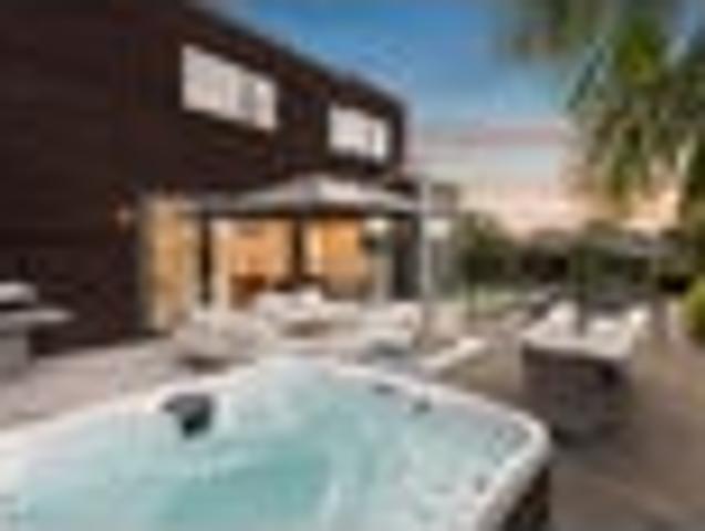 House for sale in Awhitu