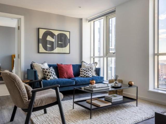 House for rent in Calderstones