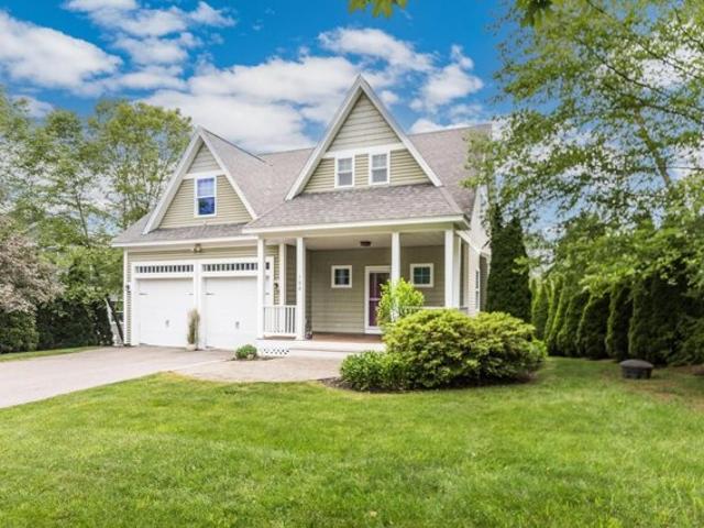 House for sale in New Hampshire