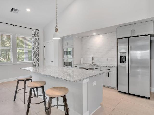 Apartment for rent in Mecklenburg, North Carolina