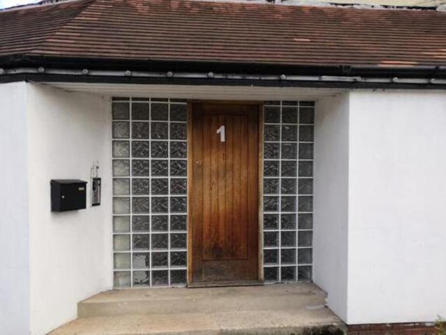 House for rent in Newtown, Costhorpe