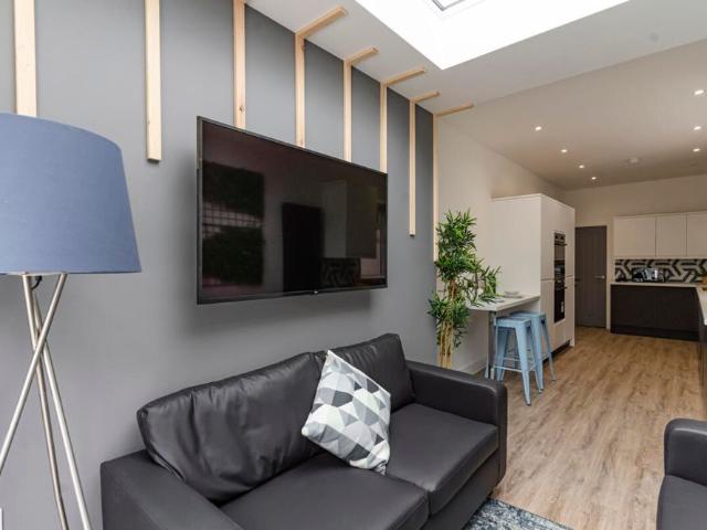 Room for rent in Chichester, Littlecote