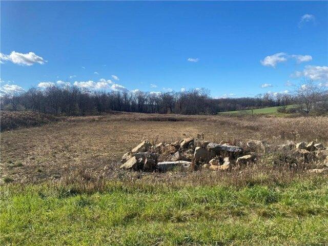 House for sale in Evans City, Pennsylvania