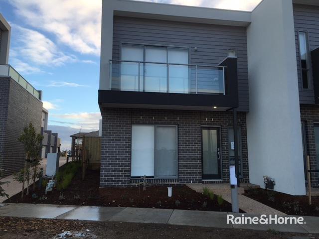 Townhouse for rent in Camerons Creek, Victoria