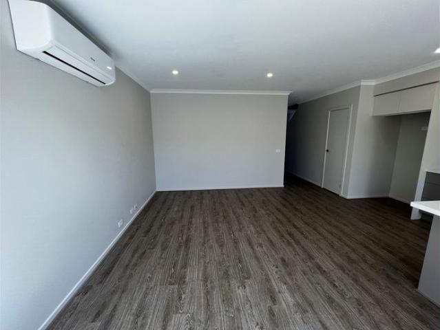 Townhouse for rent in Camerons Creek, Victoria