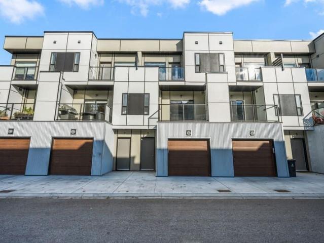 Townhouse for rent in British Columbia