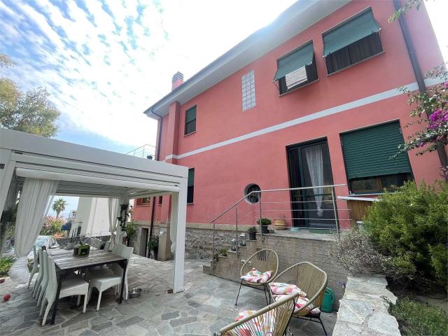 Casa in vendita a Poggio di Sanremo, San Remo