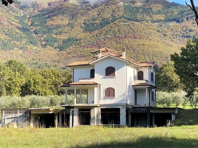 Casa in vendita a San Donato Val Di Comino, Lazio