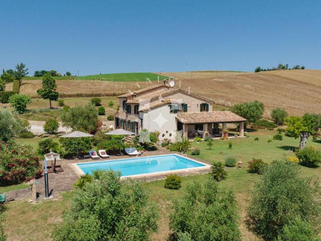 Casa in vendita a Marche, Ancona