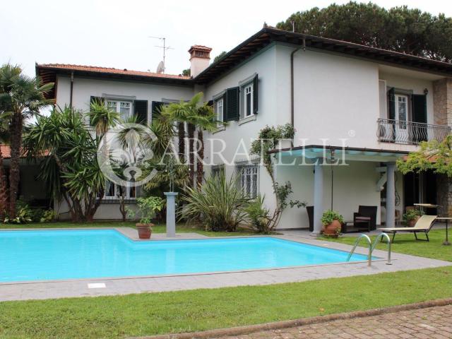 Casa in vendita a Vittoria Apuana, Forte Dei Marmi
