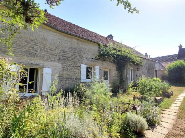 Maison vente à Avallon, Arthonnay