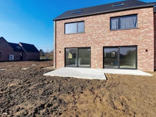 Maison location à Incourt, Wallonie