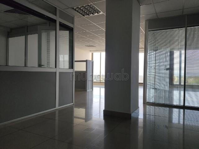 Bureau location à Anfa, Gharb-Chrarda-Beni Hssen